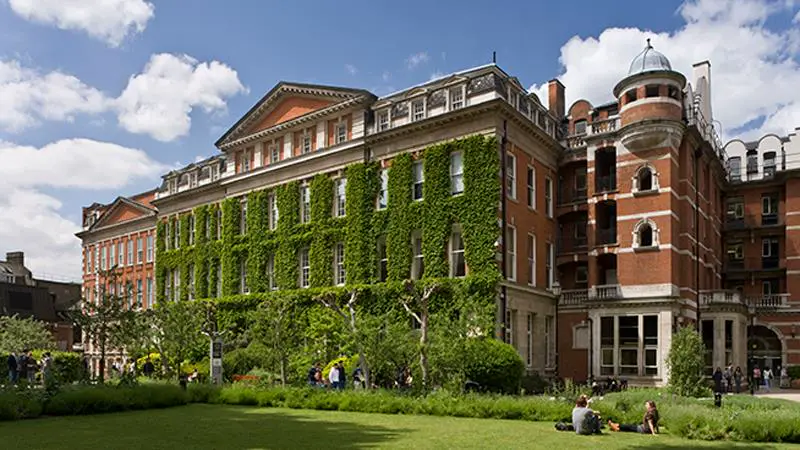 King’s College London